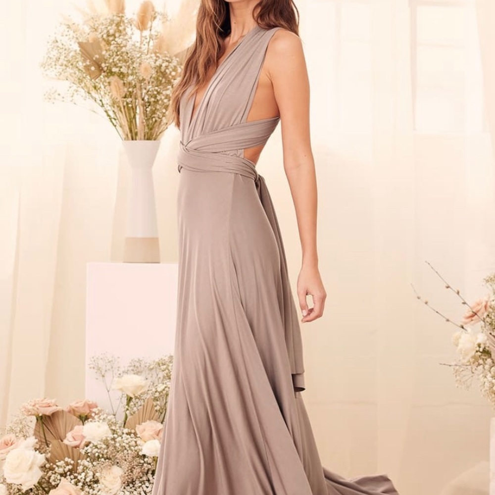 Lulu’s Tricks of the Trade Taupe Bridesmaids dress